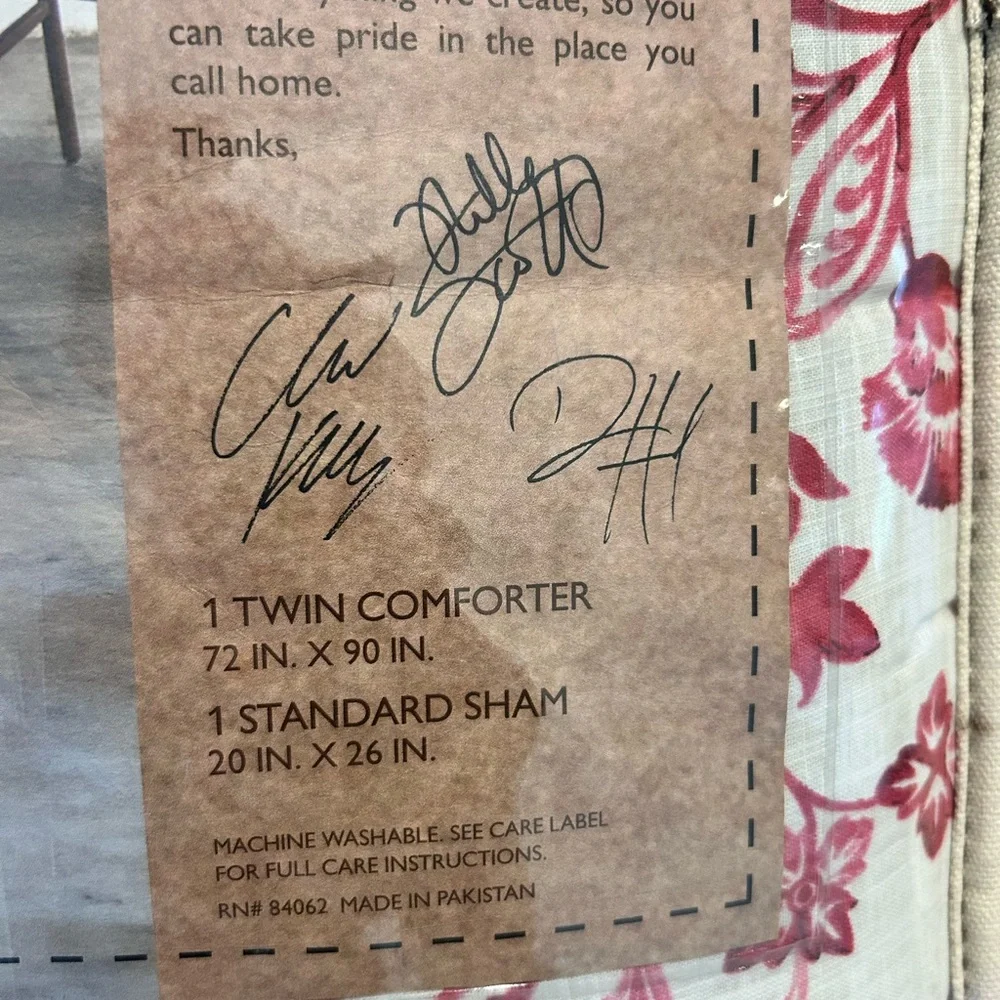 NEW Lady Antebellum Heartland Delta Queen
